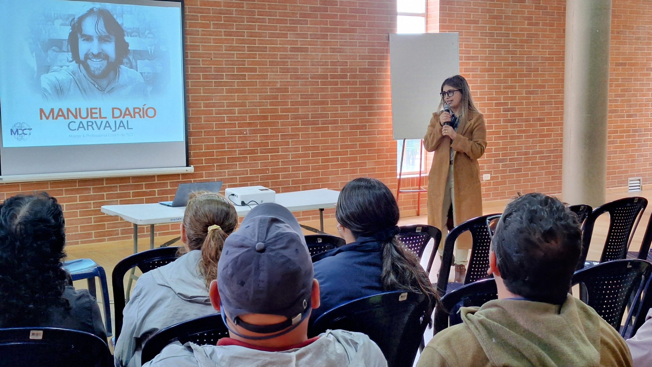 CONVERSATORIO DIRIGIDO A LA DIRECCIÓN DE SERVICIOS ADMINISTRATIVOS DE LA ALCALDÍA DE CHÍA