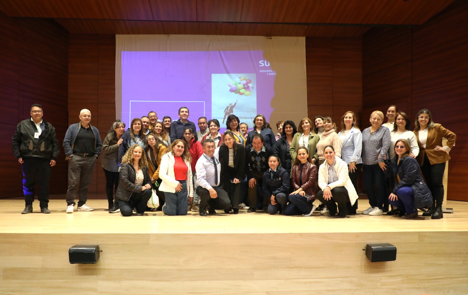 Primer encuentro para funcionarios en prepensión