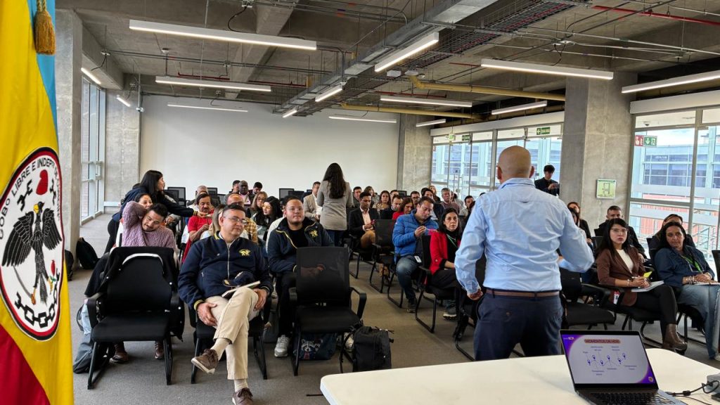 Taller de Liderazgo Lateral para líderes de proceso