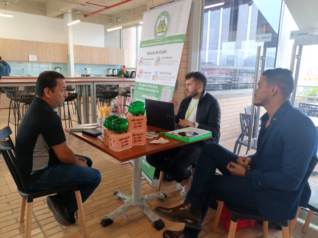 El CAM abre sus puertas a la Feria de Cooperativas